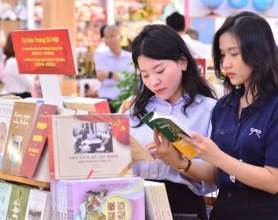 Khai trương nhà sách lấy ý tưởng từ vườn trái cây Lái Thiêu