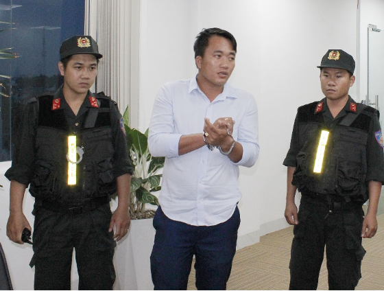 Khởi tố tổng giám đốc công ty bị Thiếu tướng Nguyễn Sỹ Quang 