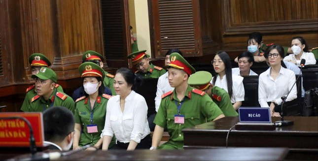 Xét xử phúc thẩm vụ bà Nguyễn Phương Hằng