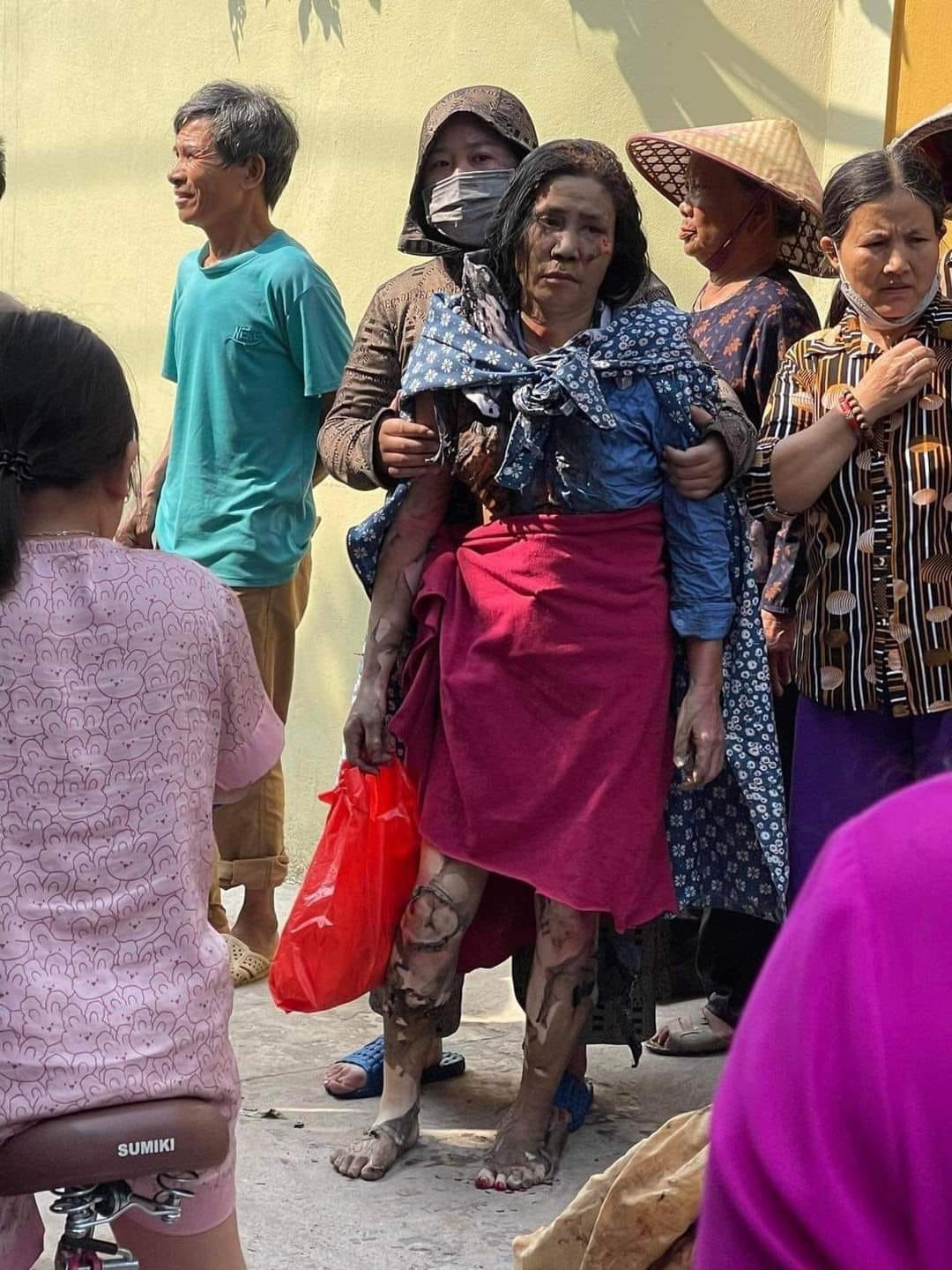 Hưng Yên: Hé lộ nguyên nhân vụ con gái mua xăng phóng hỏa đốt nhà mẹ