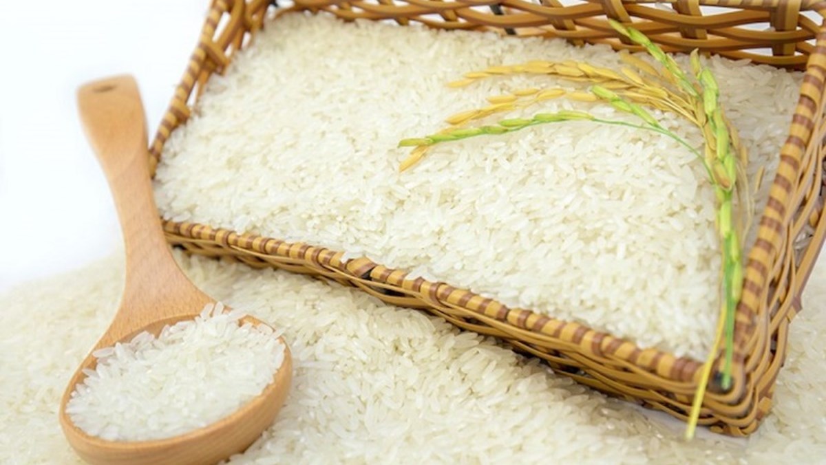 Sau động thái của Ấn Độ và Myanmar, giá gạo Việt lập đỉnh mới