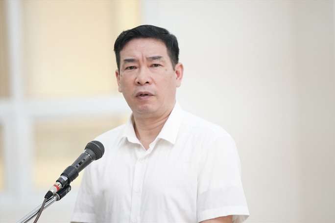 Cựu trưởng Công an quận Tây Hồ Phùng Anh Lê lĩnh án 7 năm 6 tháng tù