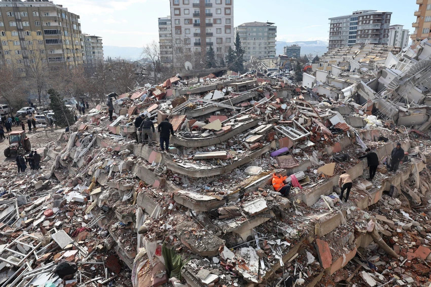 Thổ Nhĩ Kỳ bắt đầu xét xử vi phạm xây dựng sau thảm họa động đất